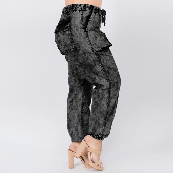 PLUS Size High Waist Jogger Jeans w/ Zipper Design on Leg Front - 2X - Picture 9 of 11